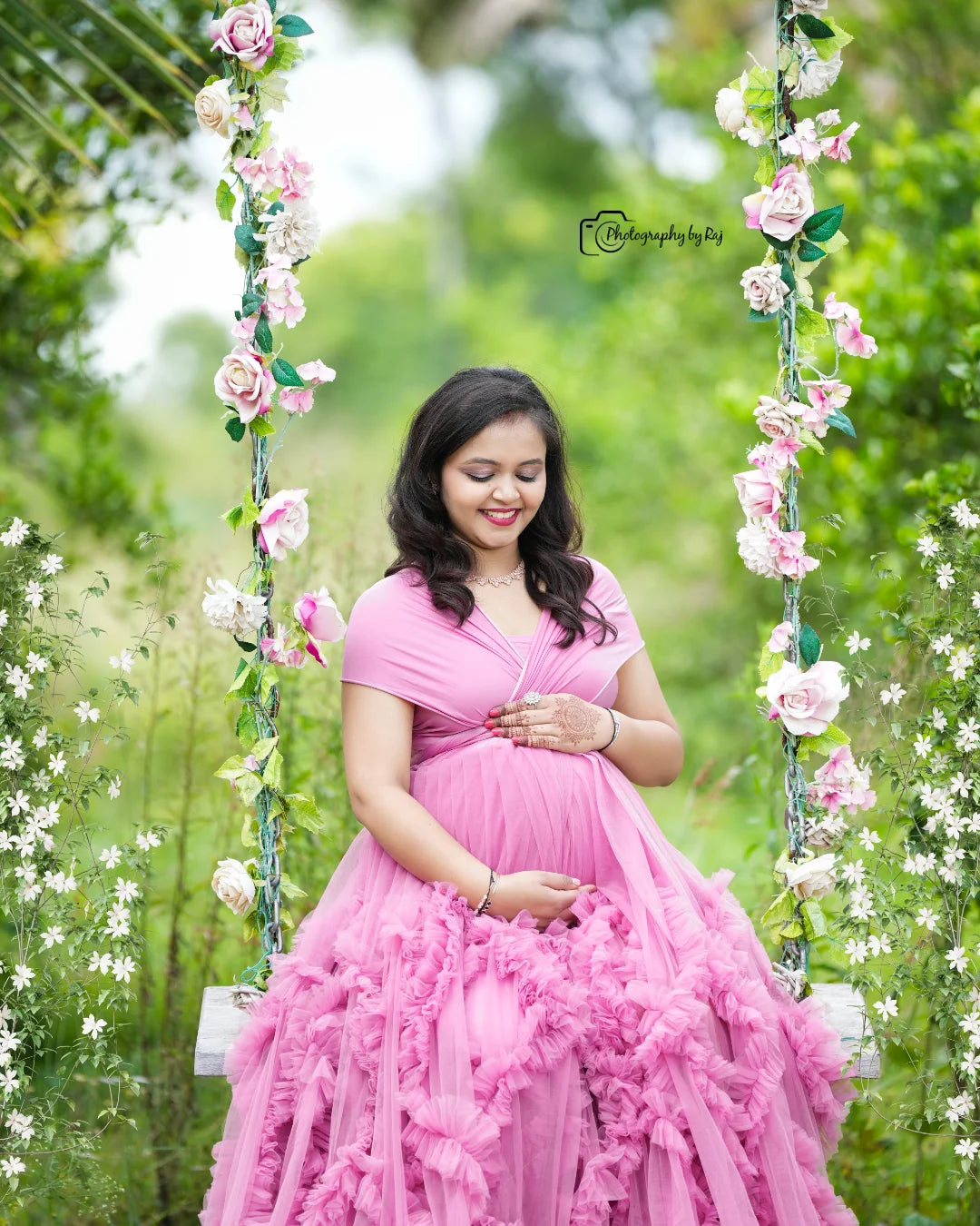 Maternity Photoshoot – Free Makeup